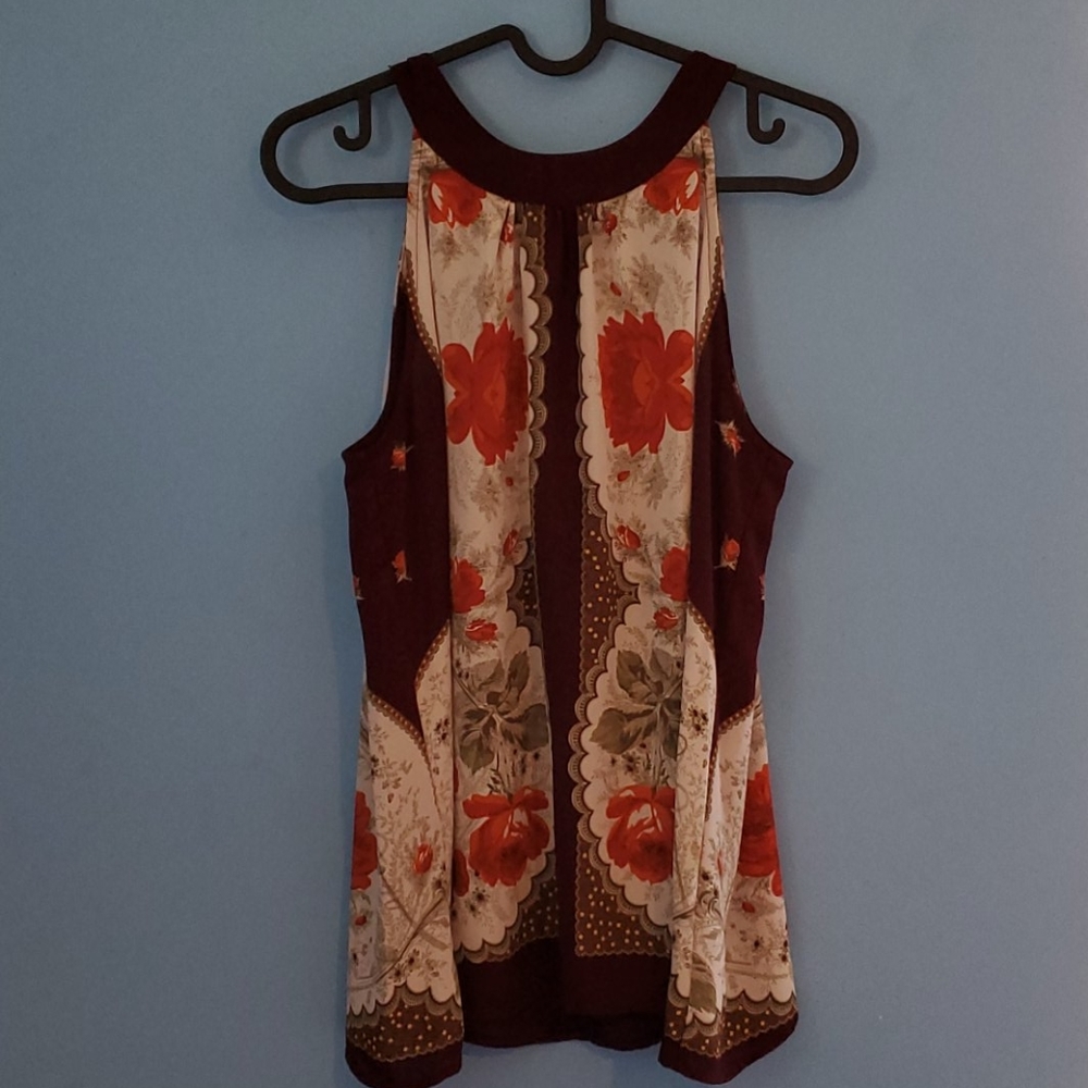 NY&Co. Floral sleeveless shirt - size Medium